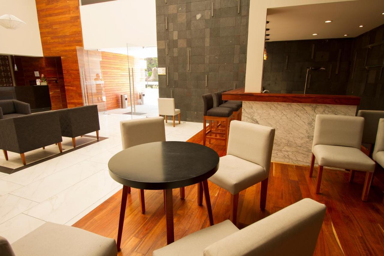 Hotel Posada Senorial โชลูลา ภายนอก รูปภาพ