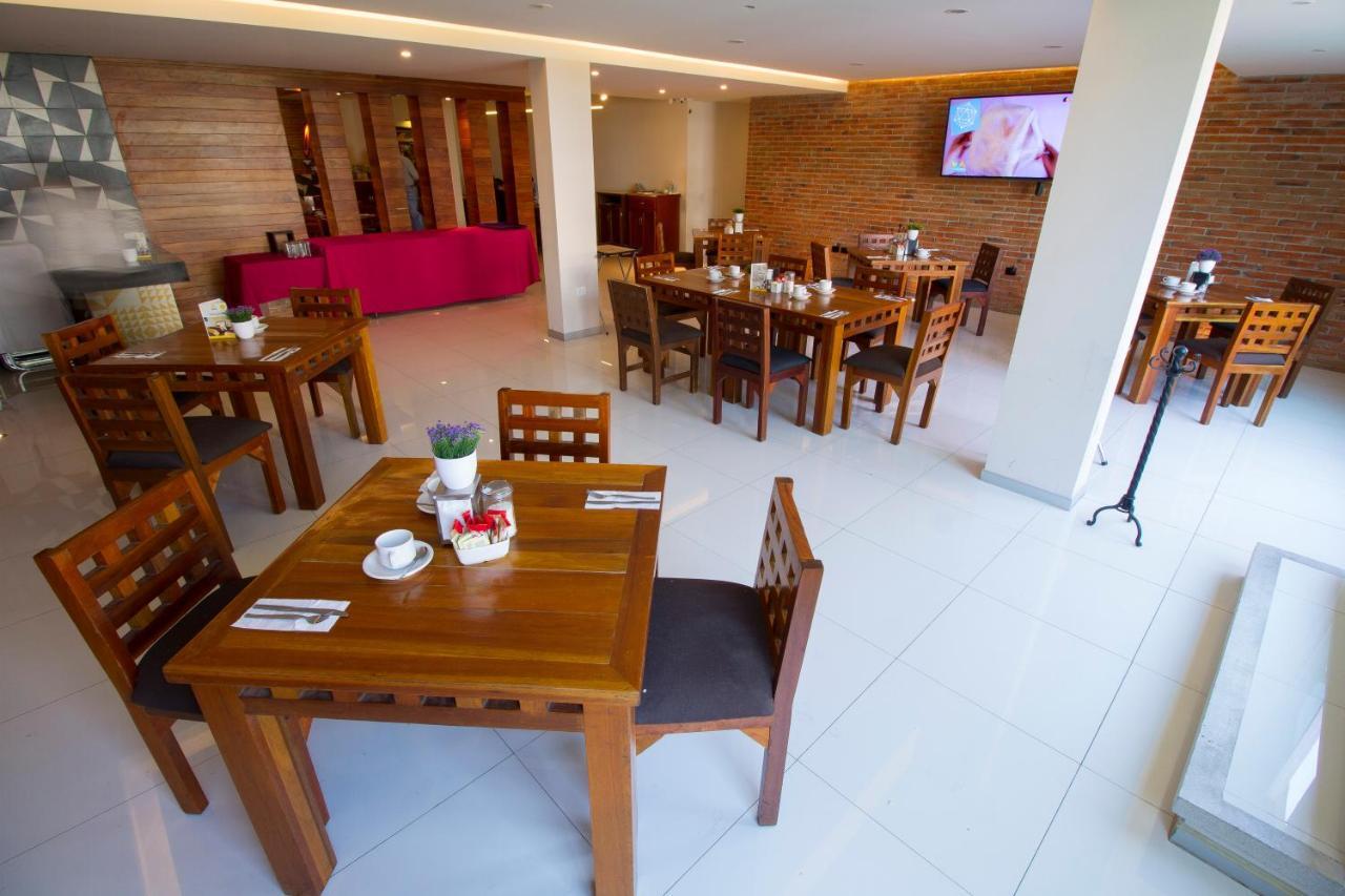 Hotel Posada Senorial โชลูลา ภายนอก รูปภาพ